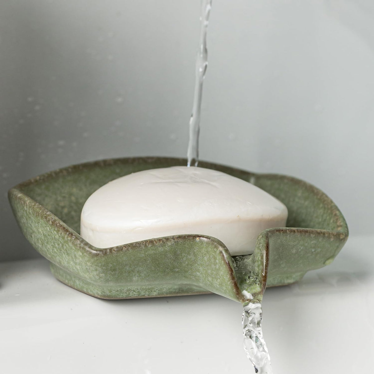 Zoeeker Ceramic Soap Dish, Self Draining Soap Holder Round Bar Soap Dish | Bar Soap Saver Soap Tray with Drainage for Shower Bathroom Kitchen Counter, Keep Soap Bar Dry, Easy to Clean, Blue and Green