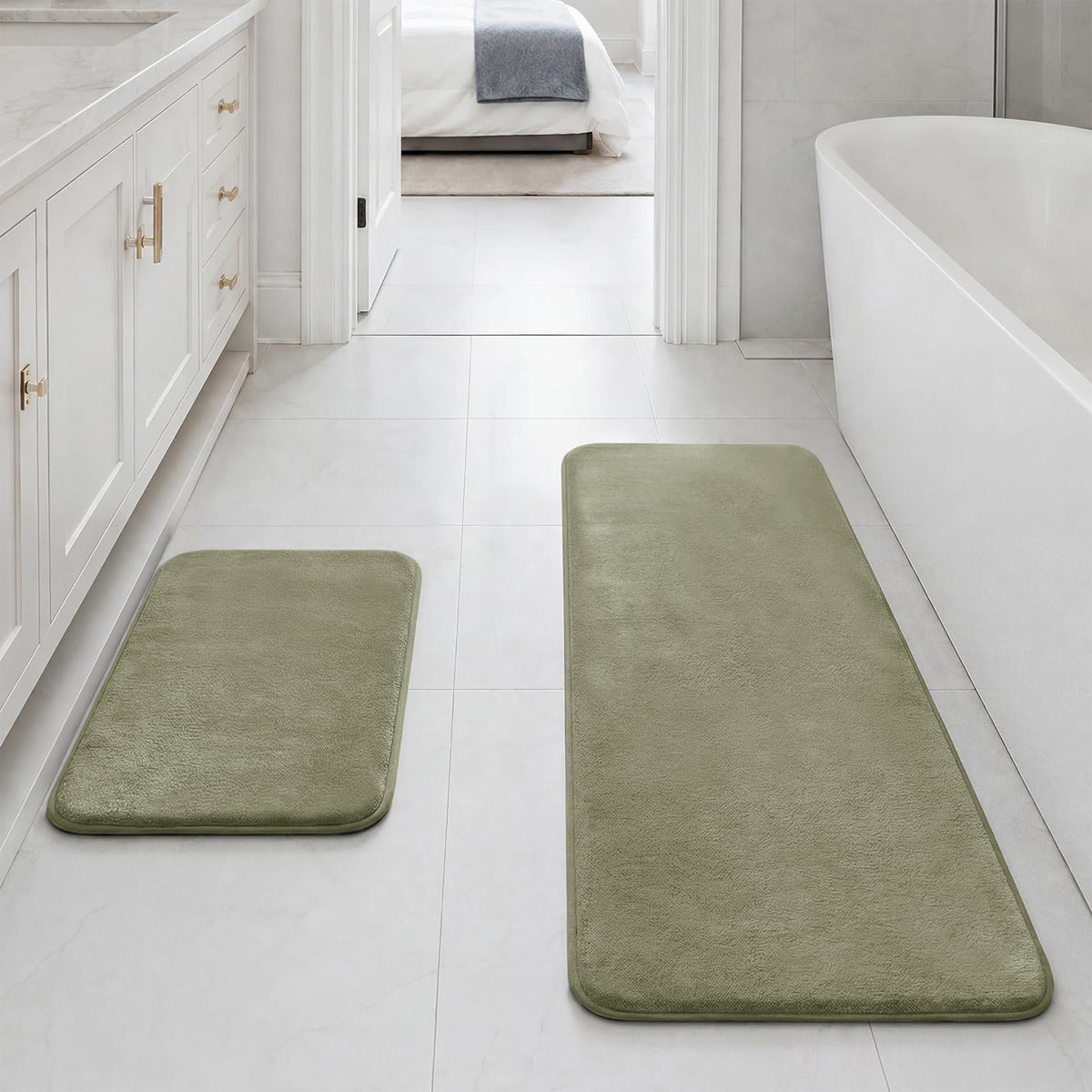 HUXMEYSON Bathroom Rugs Sets 3 Piece, Non-Slip & Quick Dry Bath Mat Set, Ultra Soft Velvet Bath Rugs for Bathroom, Toilet and Shower Floor, Grey