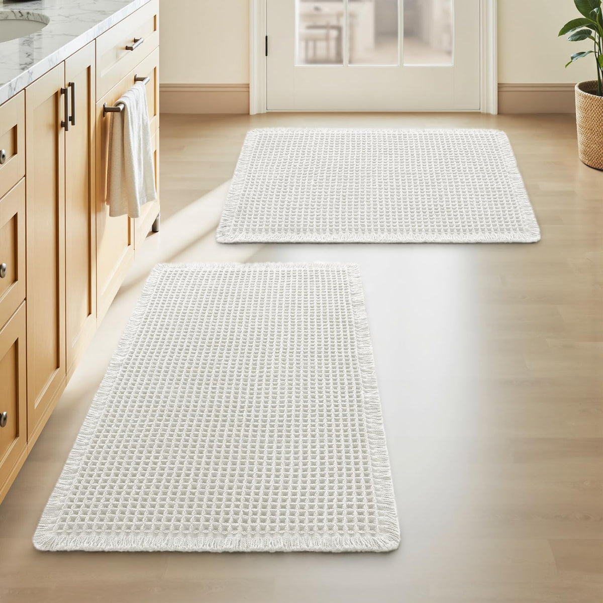Upgraded Waffle Bath Mat Ultra Absorbent Non Slip Bathroom Mat, 17" x 24" | Brown, Quick Dry Washable Bathroom Rugs, Extra Soft Decorative Bath Rugs for Bathroom Floor, Beside Tub and Shower