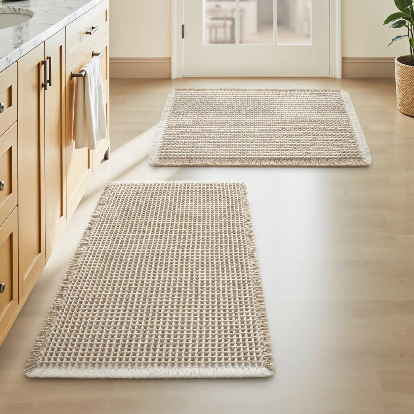 Upgraded Waffle Bath Mat Ultra Absorbent Non Slip Bathroom Mat, 17" x 24" | Brown, Quick Dry Washable Bathroom Rugs, Extra Soft Decorative Bath Rugs for Bathroom Floor, Beside Tub and Shower