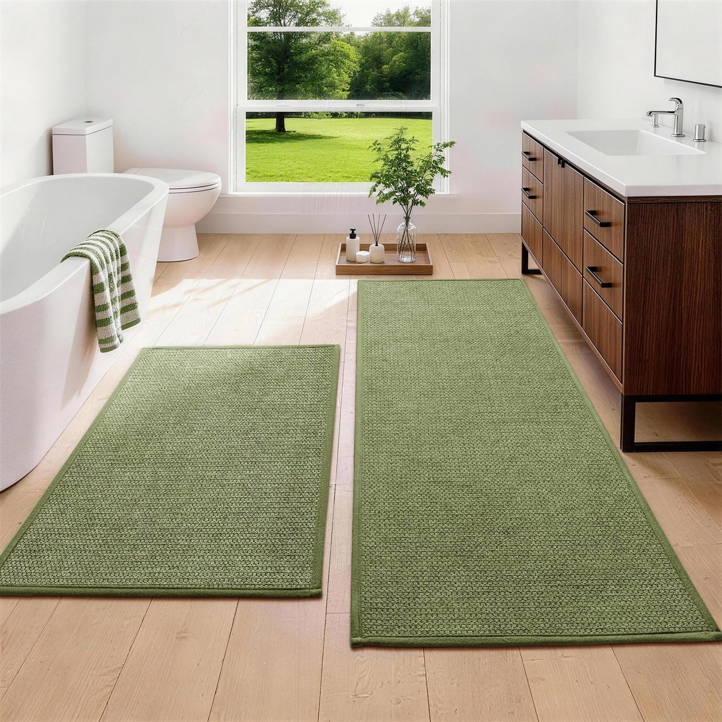 YIHOUSE Gray Bathroom Rugs Sets 3 Piece, Quick Dry Thin Bath Mat with Toilet Rug, Non Slip Absorbent Machine Washable, Bath Runner Rugs for Bathtub Sink Home Decor
