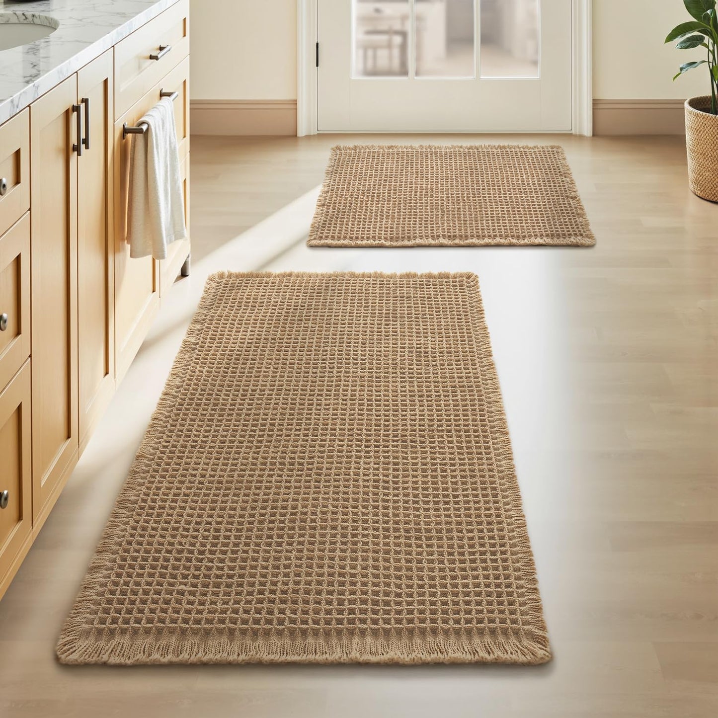 Upgraded Waffle Bath Mat Ultra Absorbent Non Slip Bathroom Mat, 17" x 24" | Brown, Quick Dry Washable Bathroom Rugs, Extra Soft Decorative Bath Rugs for Bathroom Floor, Beside Tub and Shower