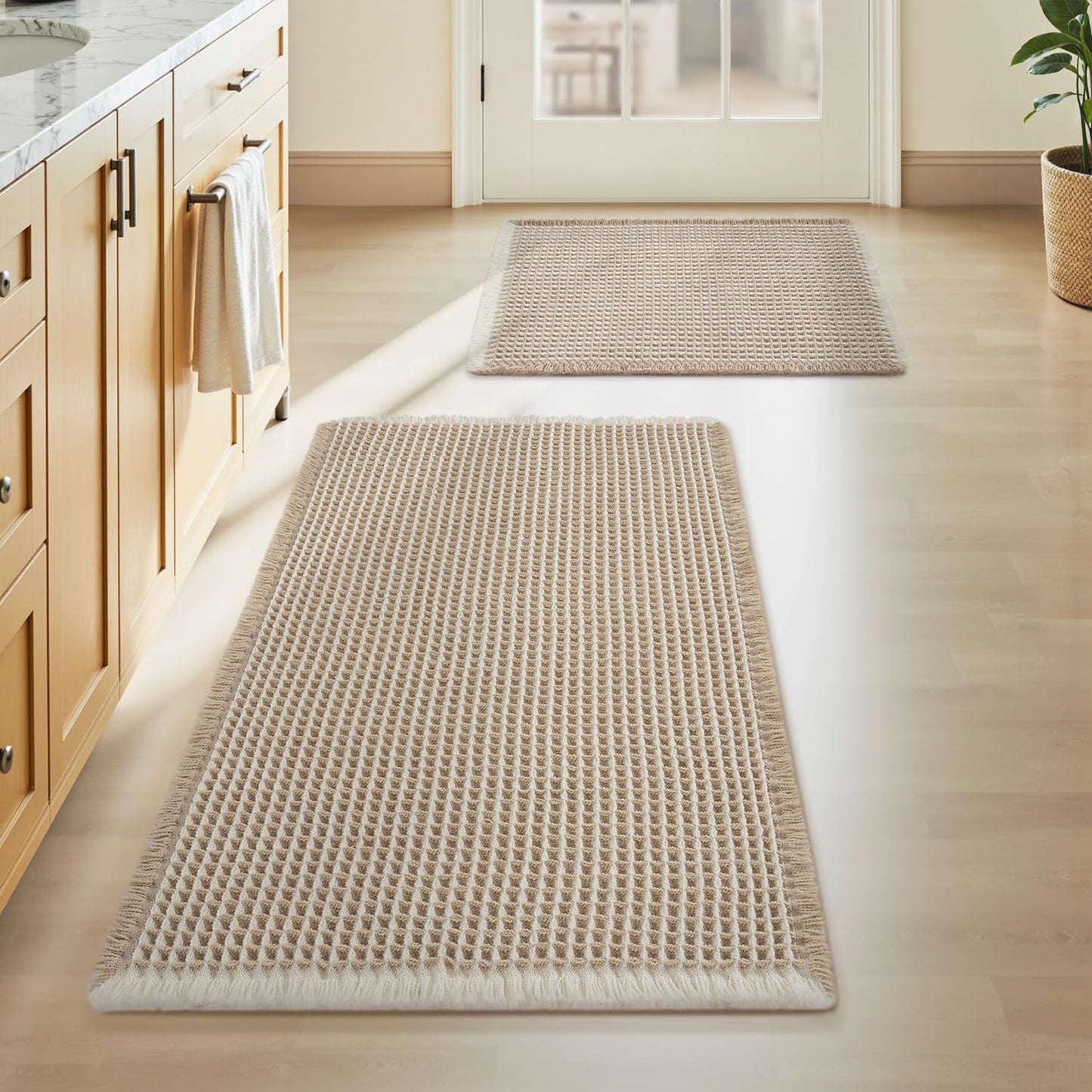 Upgraded Waffle Bath Mat Ultra Absorbent Non Slip Bathroom Mat, 17" x 24" | Brown, Quick Dry Washable Bathroom Rugs, Extra Soft Decorative Bath Rugs for Bathroom Floor, Beside Tub and Shower