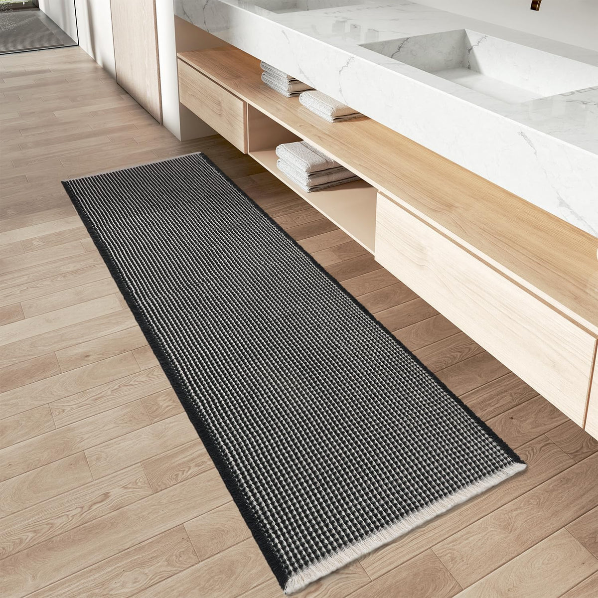 Upgraded Waffle Bath Mat Ultra Absorbent Non Slip Bathroom Mat, 17" x 24" | Brown, Quick Dry Washable Bathroom Rugs, Extra Soft Decorative Bath Rugs for Bathroom Floor, Beside Tub and Shower