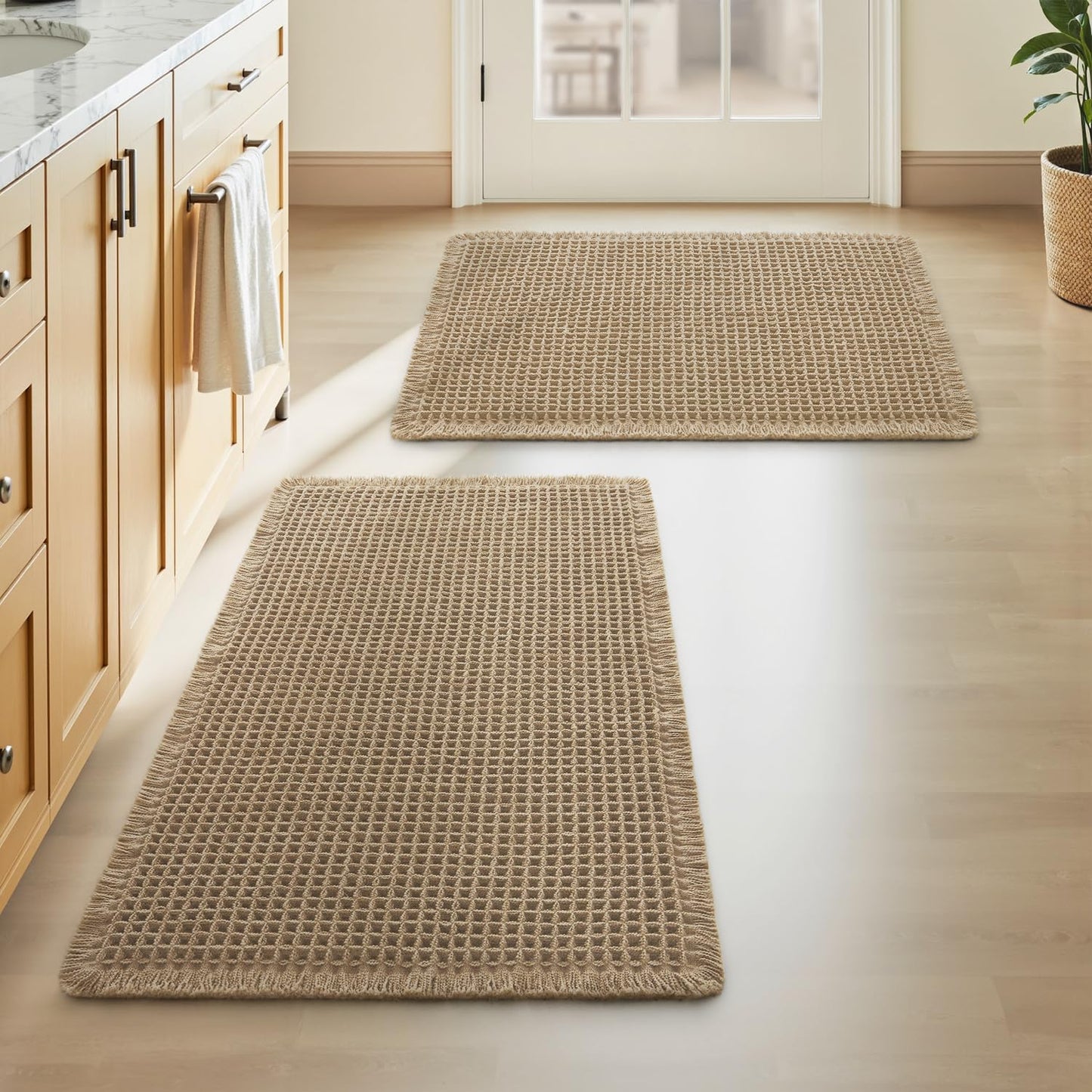 Upgraded Waffle Bath Mat Ultra Absorbent Non Slip Bathroom Mat, 17" x 24" | Brown, Quick Dry Washable Bathroom Rugs, Extra Soft Decorative Bath Rugs for Bathroom Floor, Beside Tub and Shower