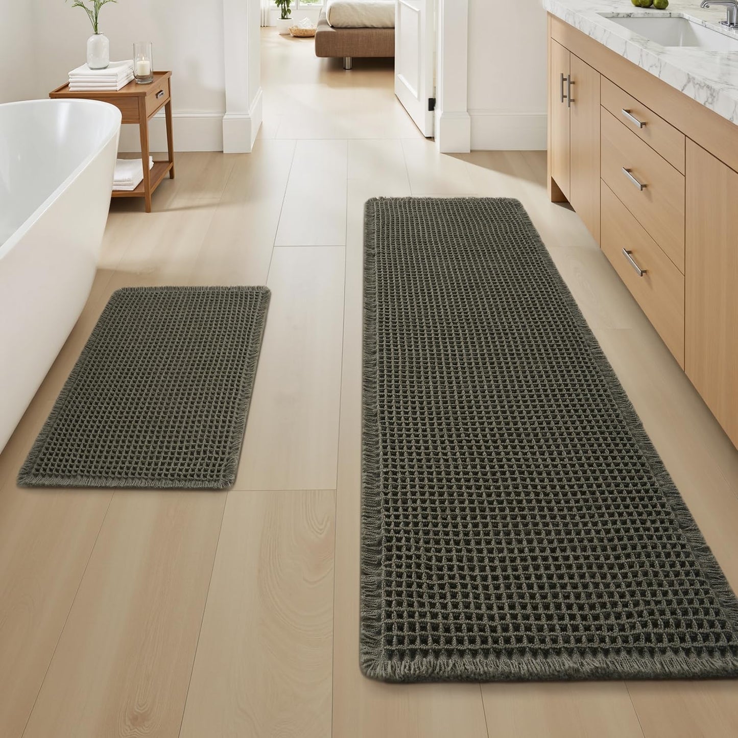 Upgraded Waffle Bath Mat Ultra Absorbent Non Slip Bathroom Mat, 17" x 24" | Brown, Quick Dry Washable Bathroom Rugs, Extra Soft Decorative Bath Rugs for Bathroom Floor, Beside Tub and Shower