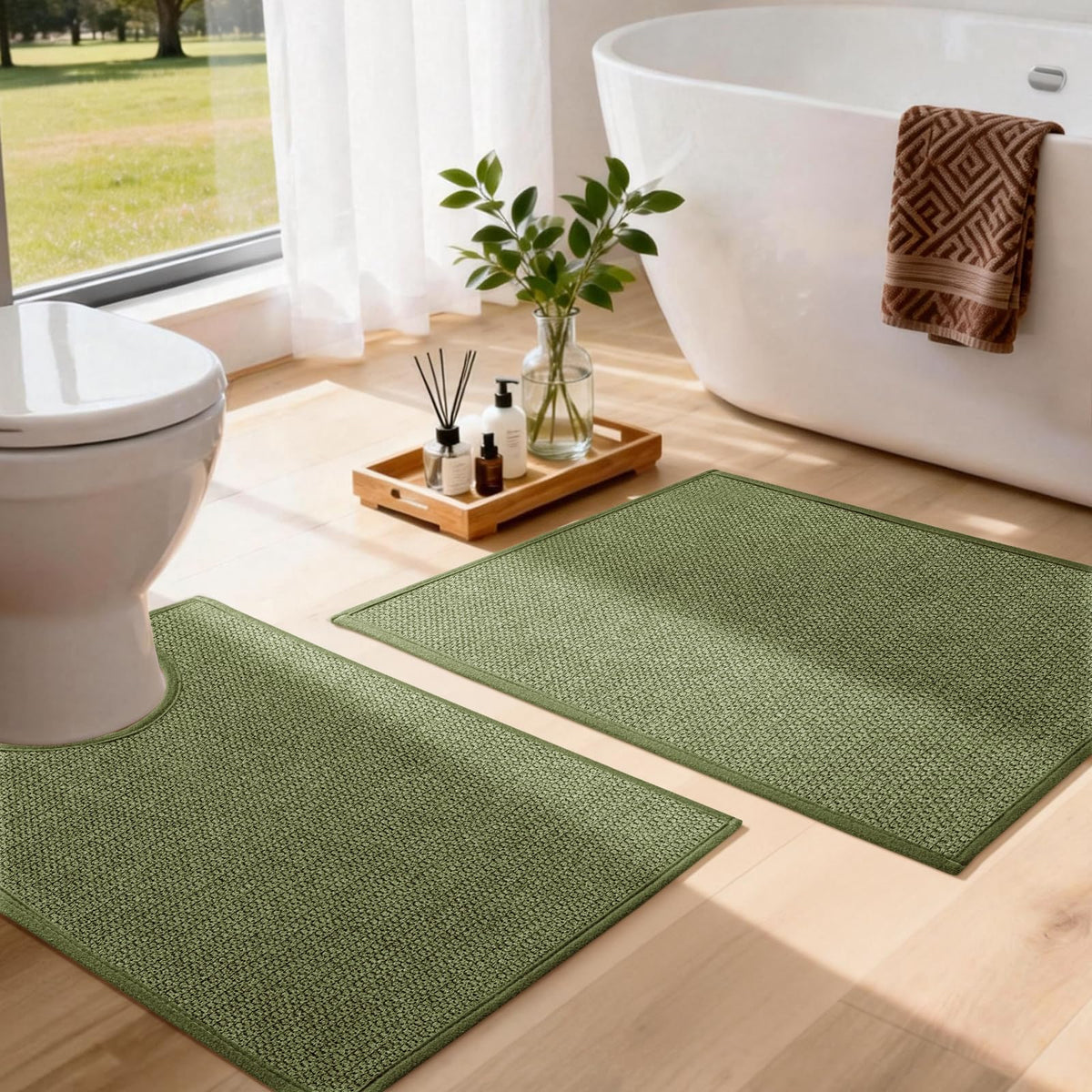 YIHOUSE Gray Bathroom Rugs Sets 3 Piece, Quick Dry Thin Bath Mat with Toilet Rug, Non Slip Absorbent Machine Washable, Bath Runner Rugs for Bathtub Sink Home Decor