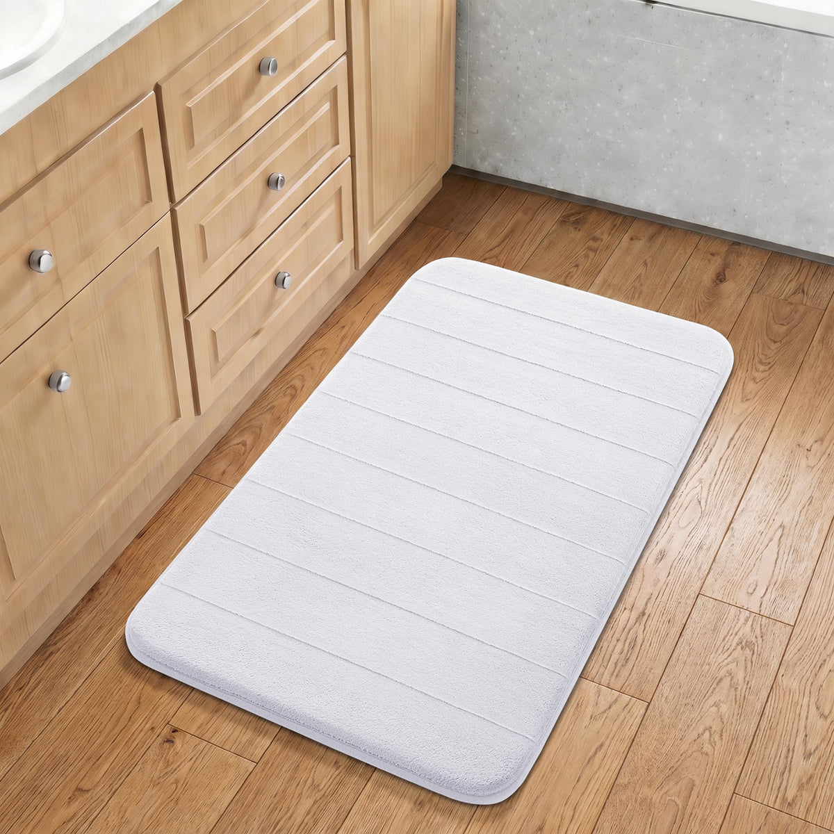 Yimobra Memory Foam Bath Mat, Super Soft Absorbent Bathroom Rug Non Slip, Quick Dry, Machine Washable Floor Carpet for Tub Shower, Home Decor Accessories, 24x17, Grey